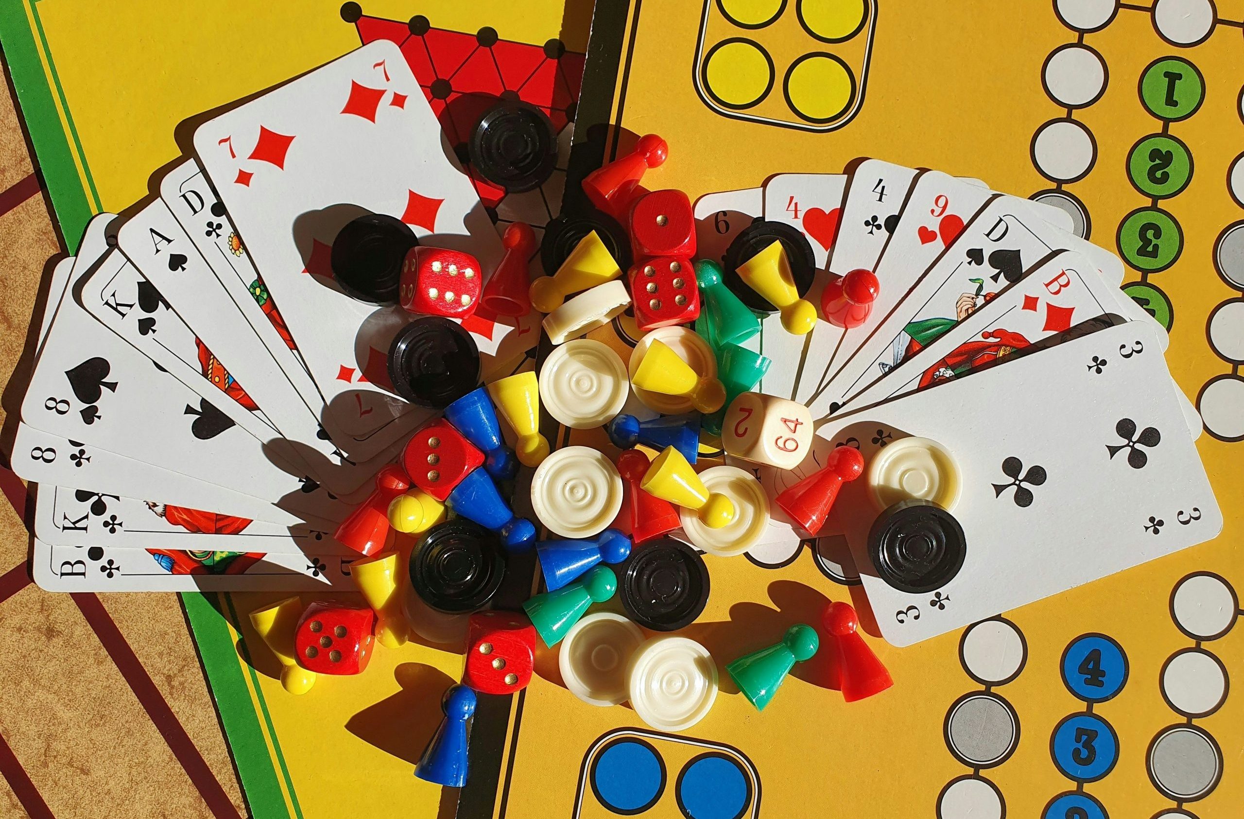 thomas-buchholz-0n7_eiAQZwA-unsplash community centre